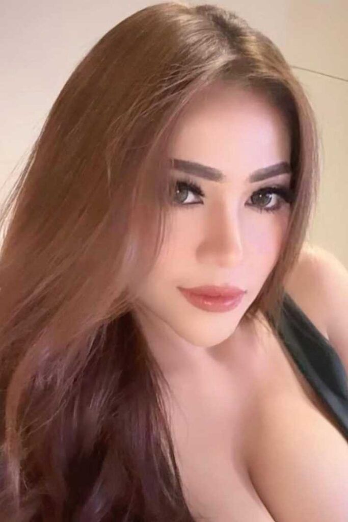 Amira
