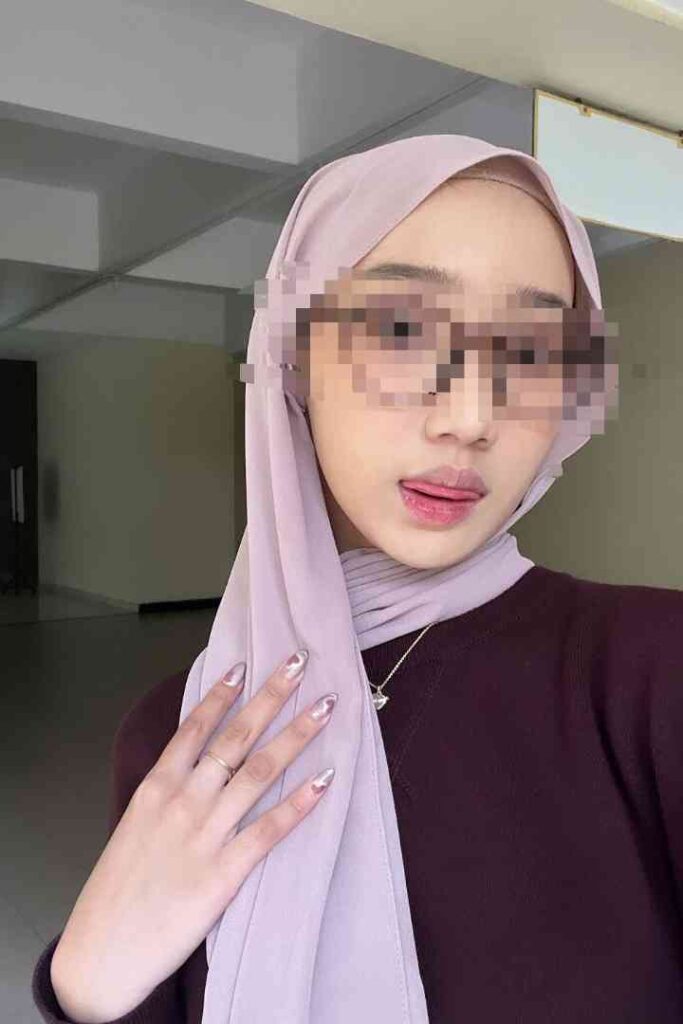 Malay escort in KL PJ, young woman with hijab and sunglasses